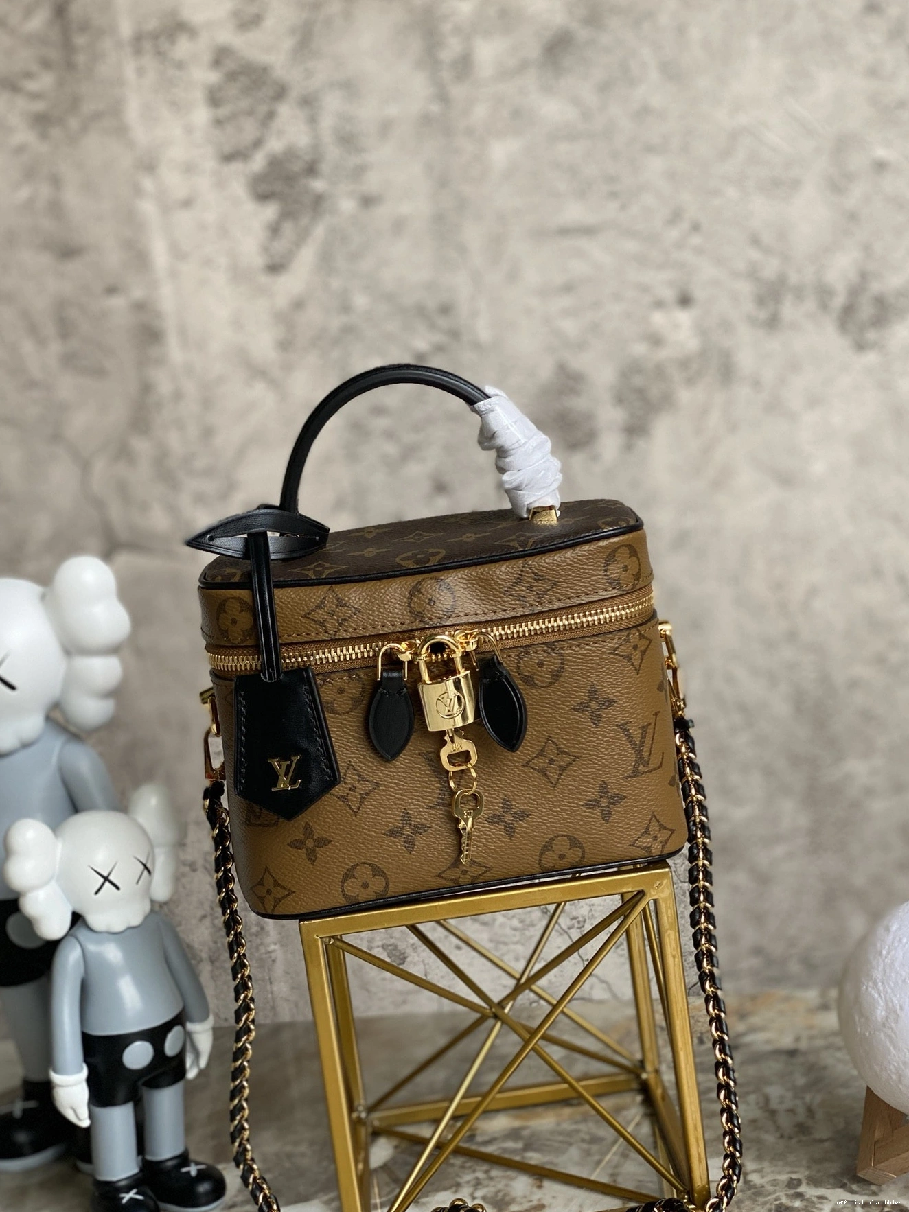 Official oldcobbler VUITTON VANITY PM LOUIS 0718